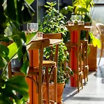 The People - Marais Hostel