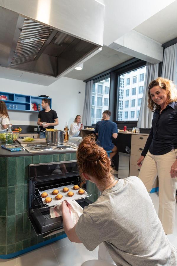 The People - Marais Hostel *