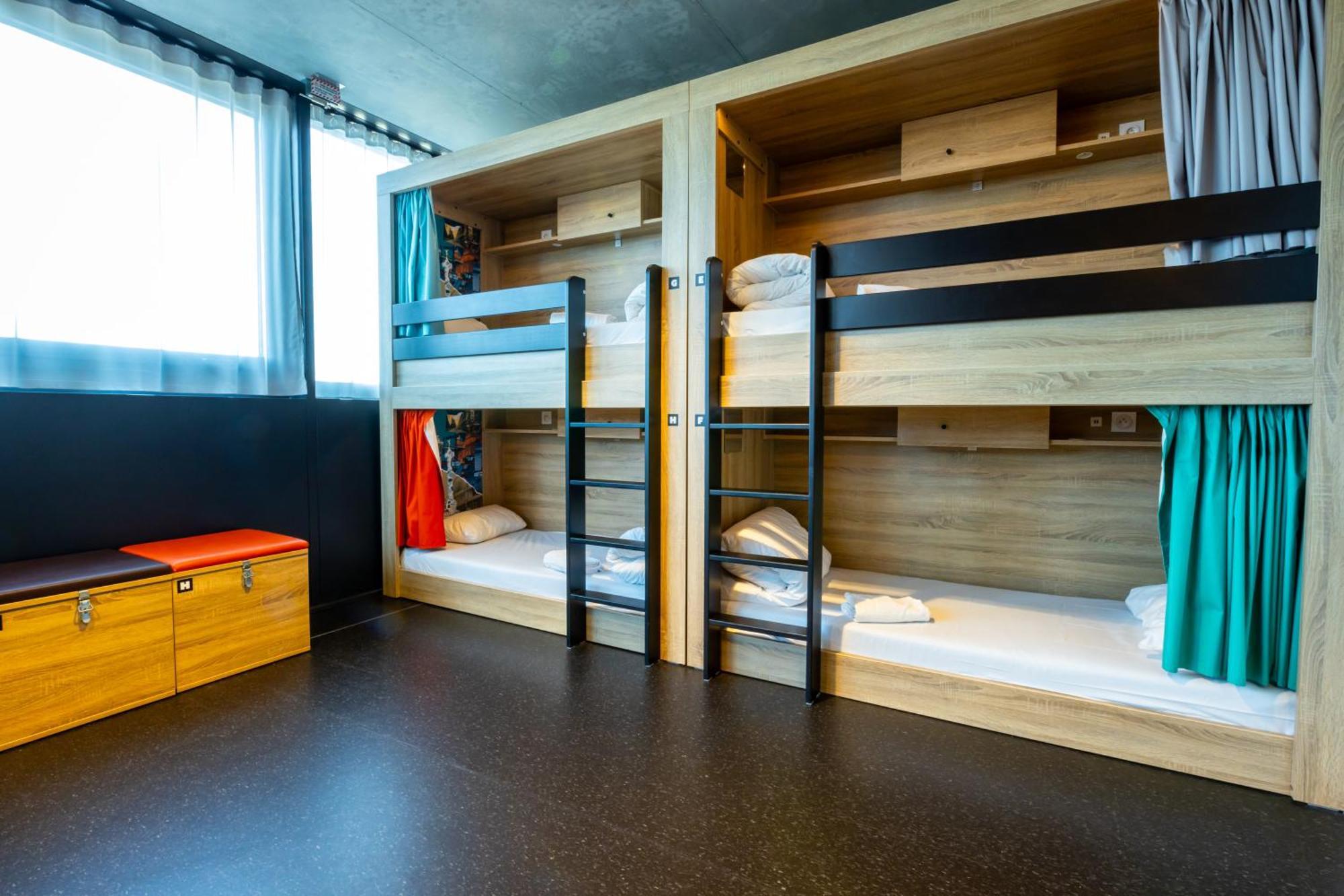 The People - Marais *