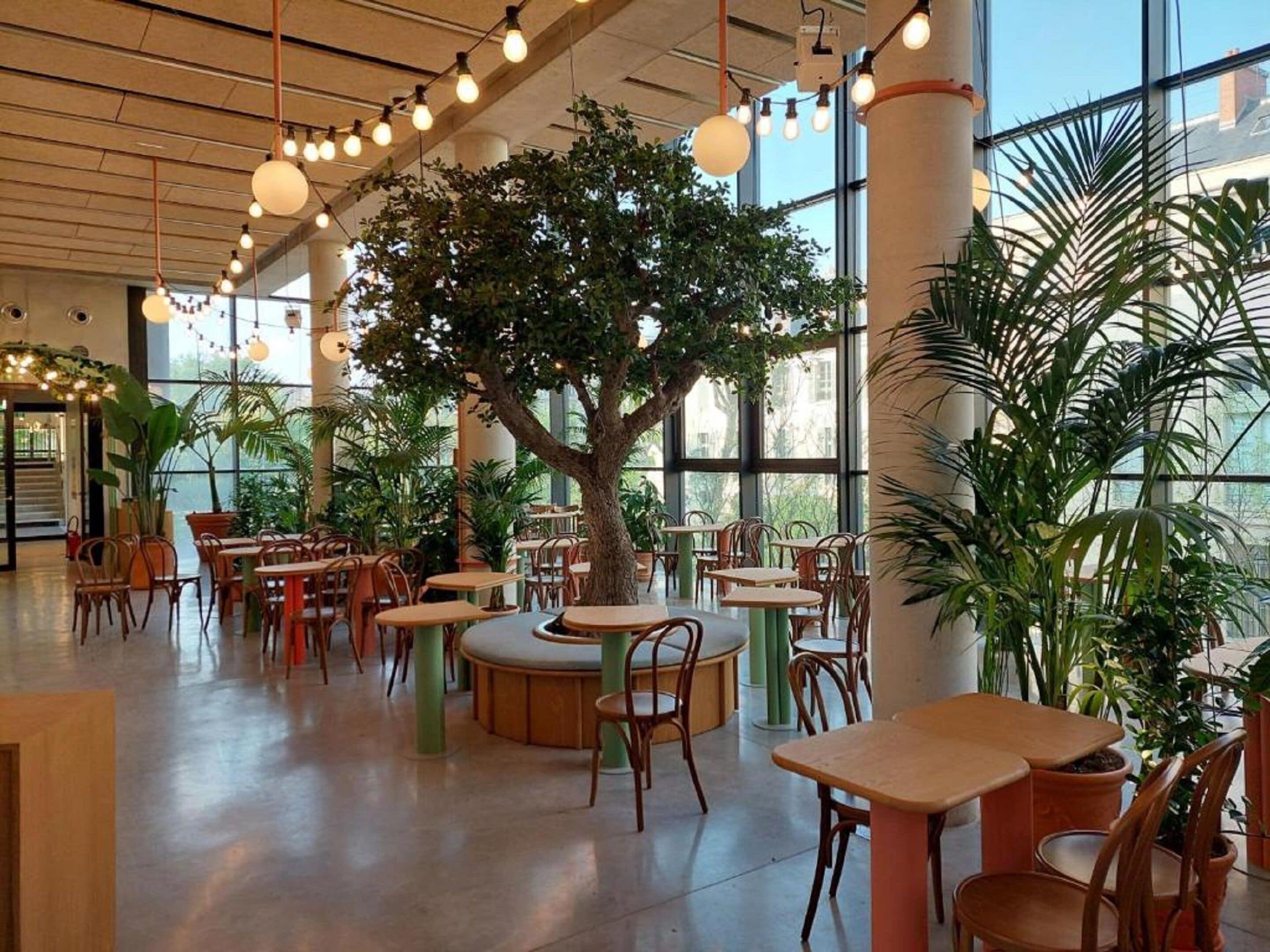 The People - Marais Hostel *