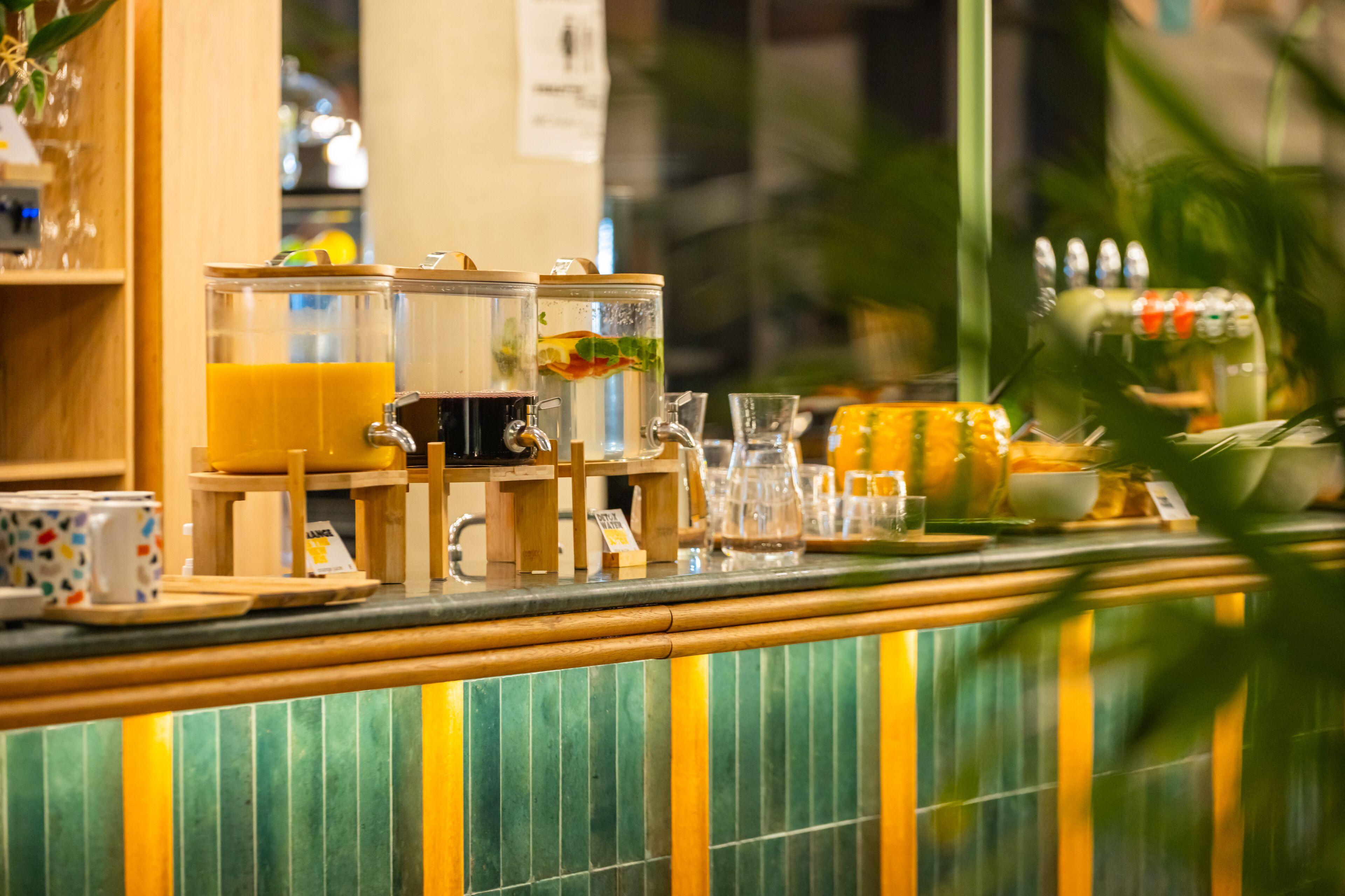 The People - Marais Paris